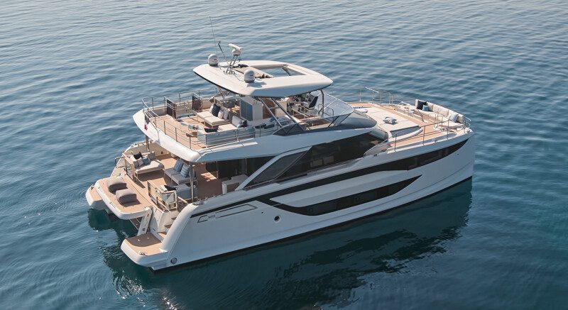 PRESTIGE M8 - Stream Yachts 