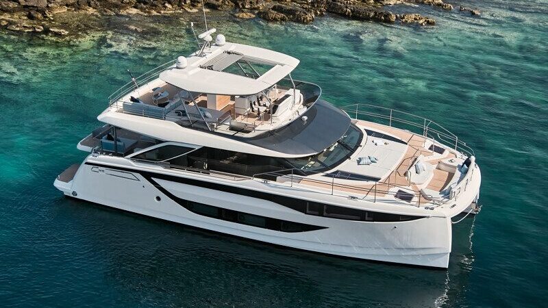 PRESTIGE M8 - Stream Yachts 