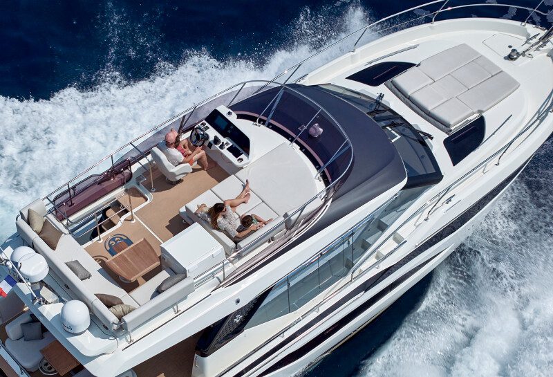 Prestige F4 - Stream Yachts 