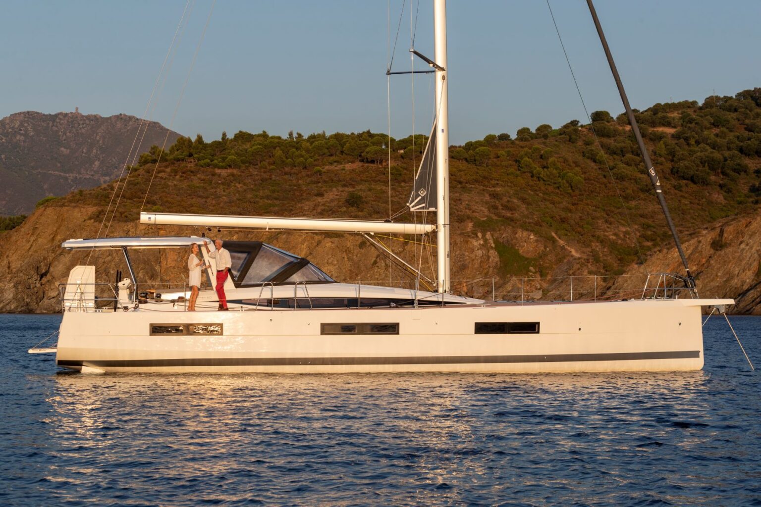 מפרשית JEANNEAU YACHTS 60 - סטרים יאכטות