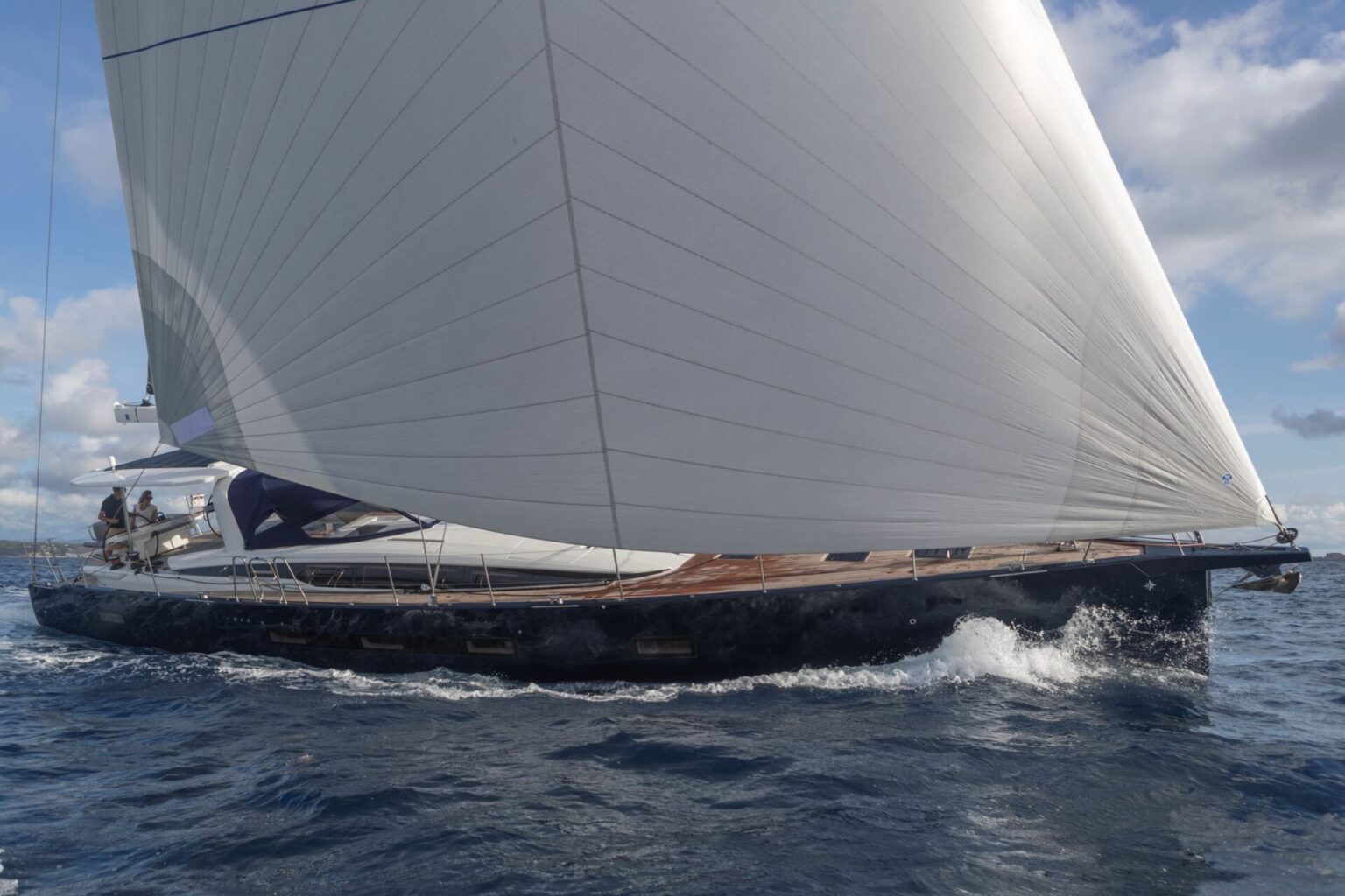 מפרשית JEANNEAU YACHTS 65 - סטרים יאכטות 