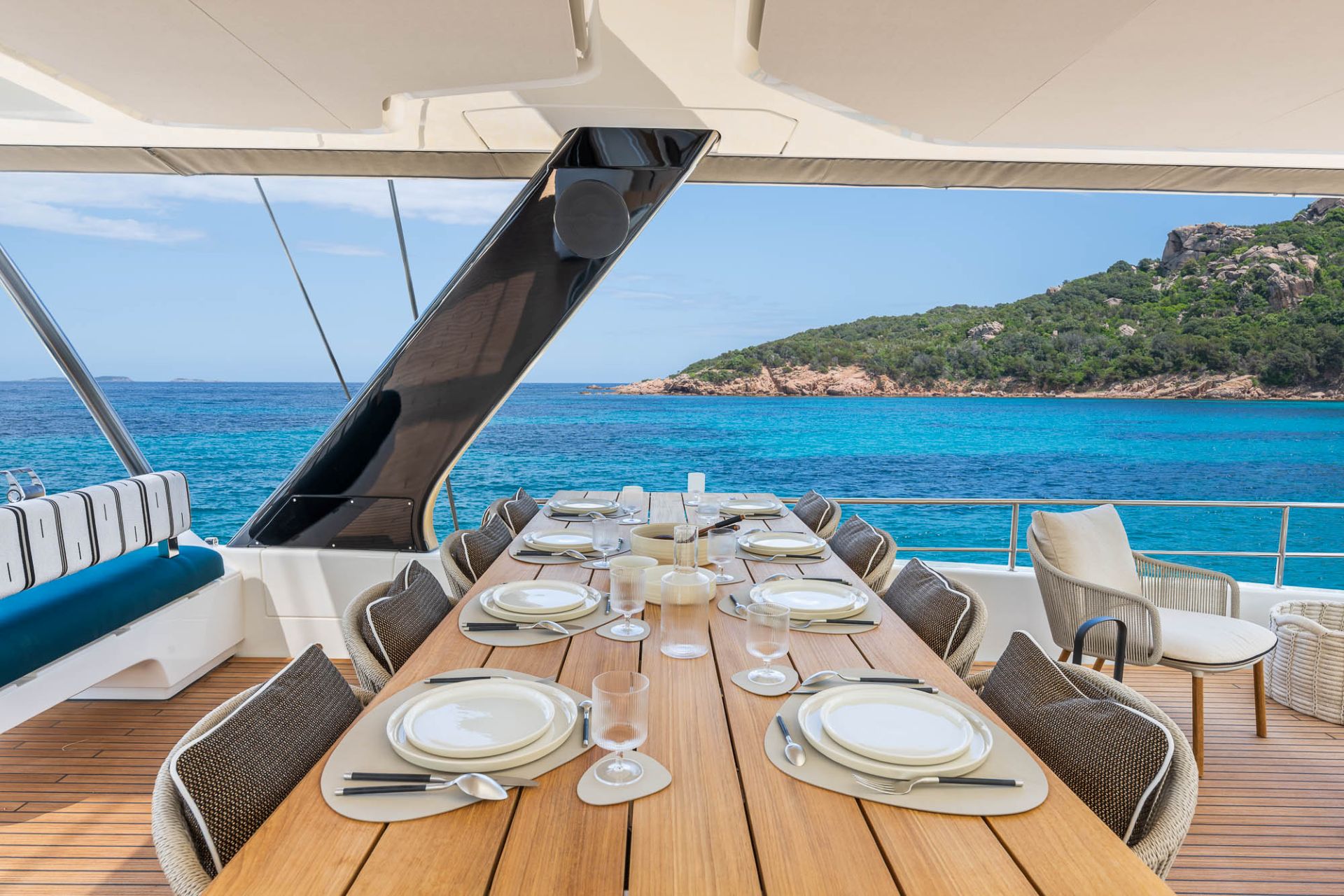 Lagoon EIGHTY 2- חדש - סטרים יאכטות 