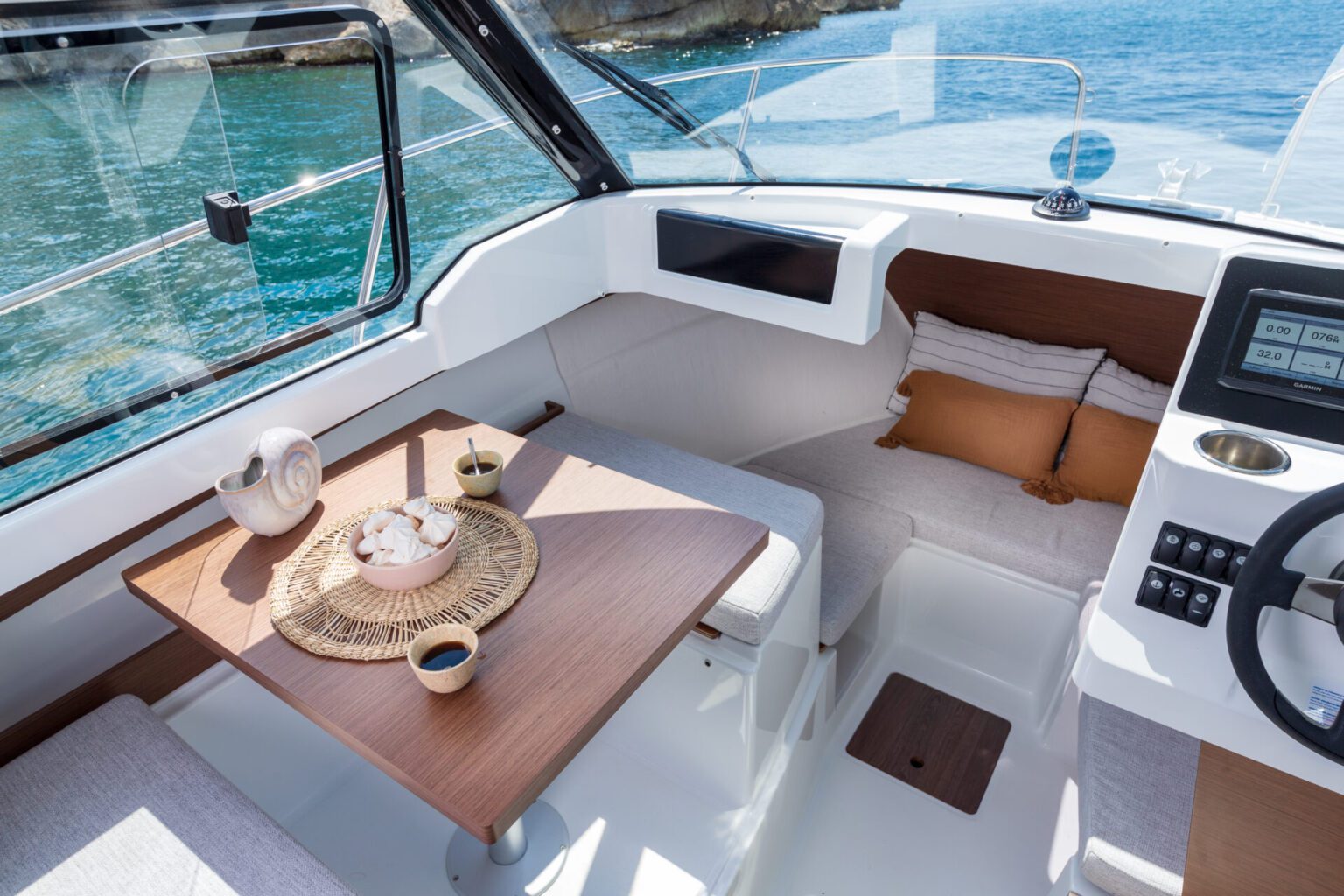 JEANNEAU MERRY FISHER 605 SERIE2 - Stream Yachts 