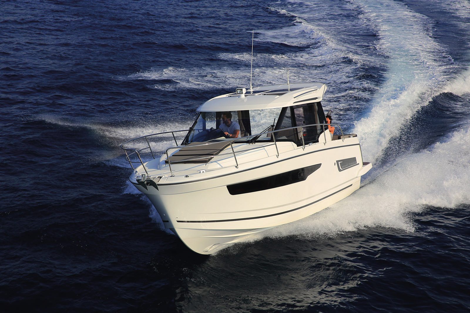 סירת מנוע JEANNEAU MERRY FISHER 895 - Jeanneau Merry Fisher 895 - Stream Yachts 