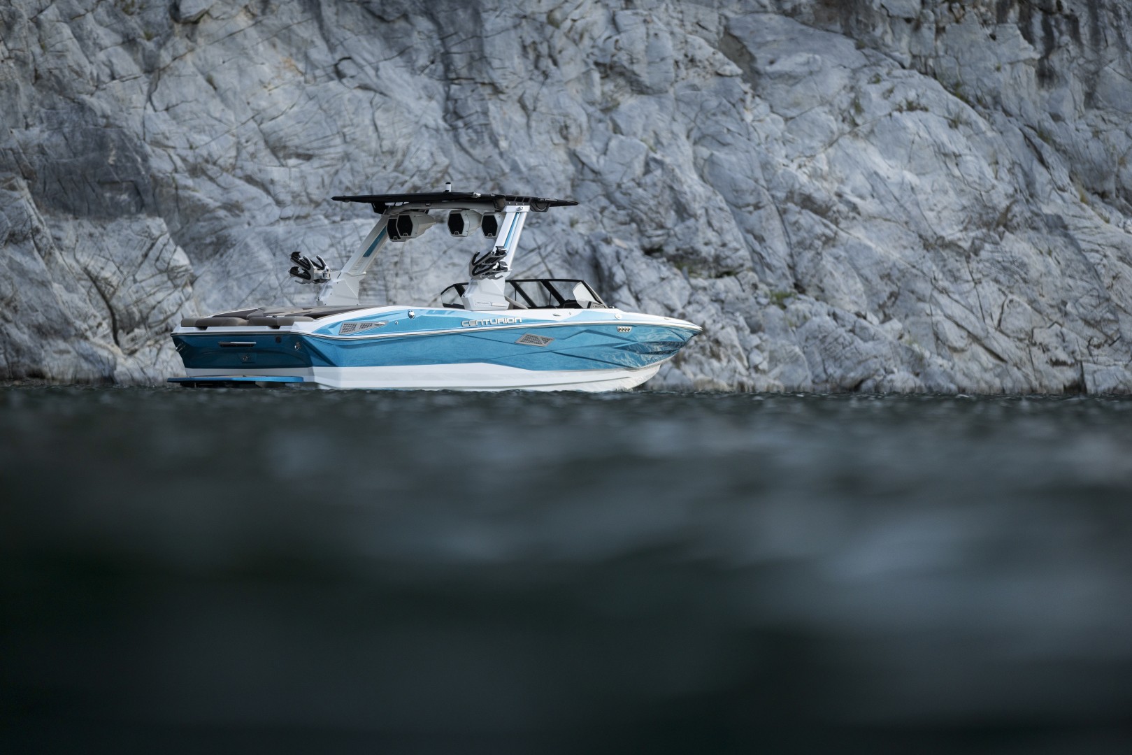 2027 Centurion Nv243 - Stream Yachts 