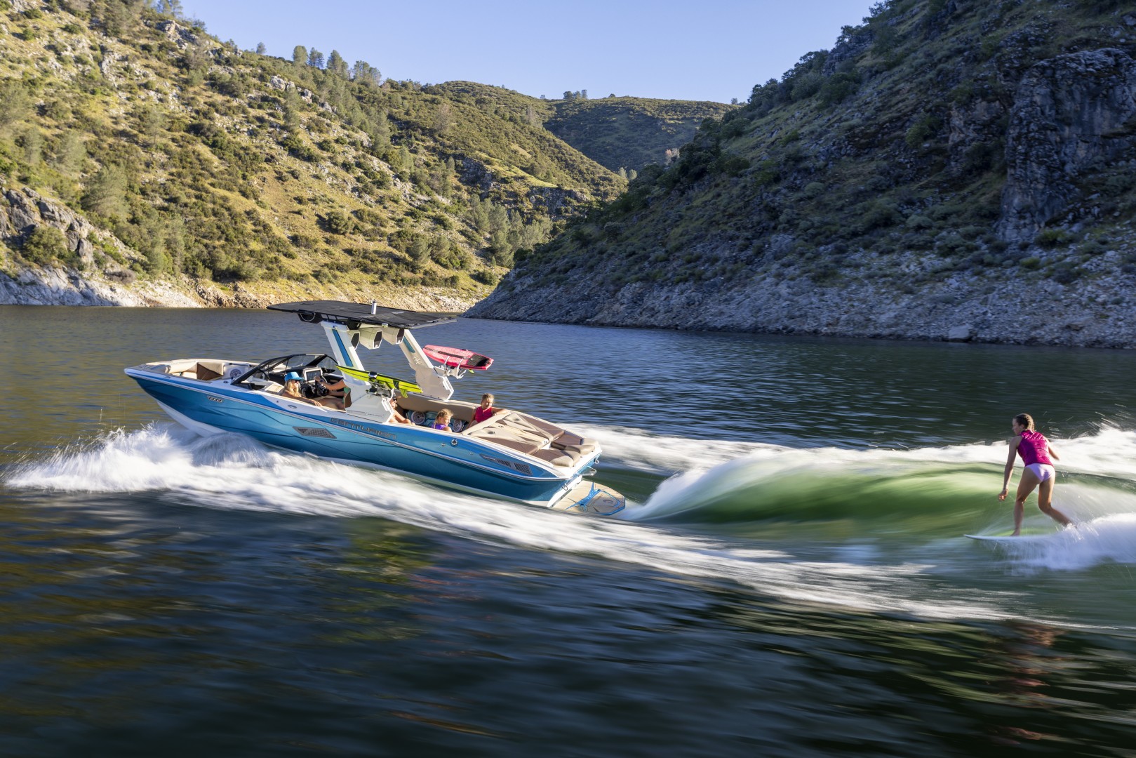 2027 Centurion Nv243 - Stream Yachts 