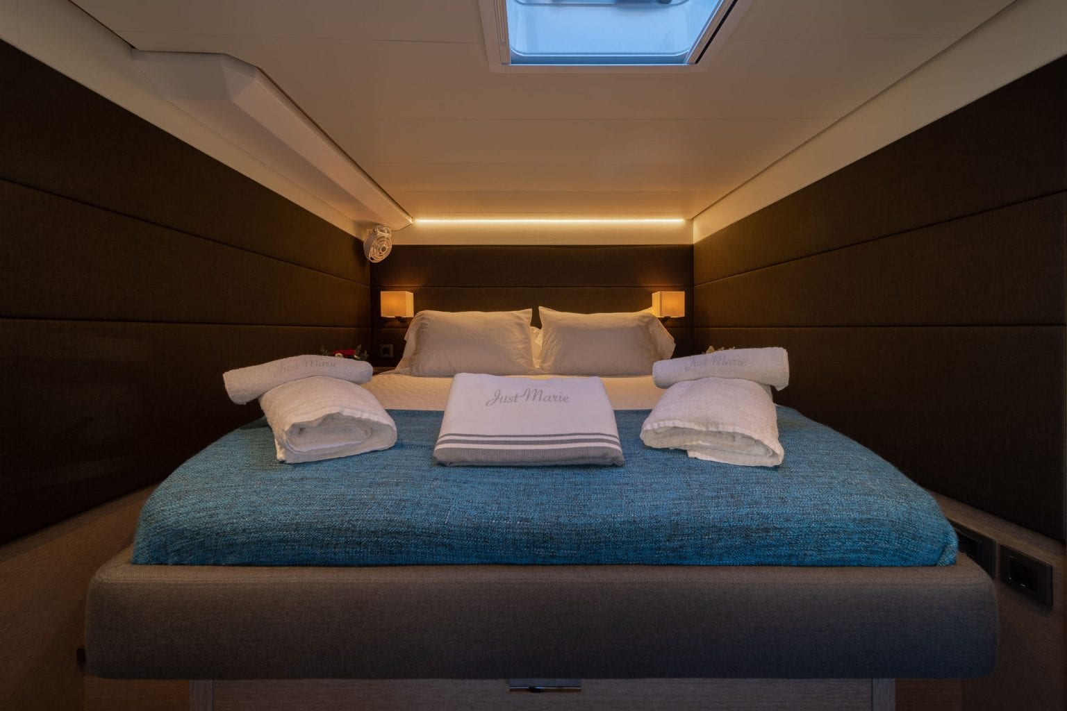 Lagoon 630 - Motor Catamaran - Stream Yachts 