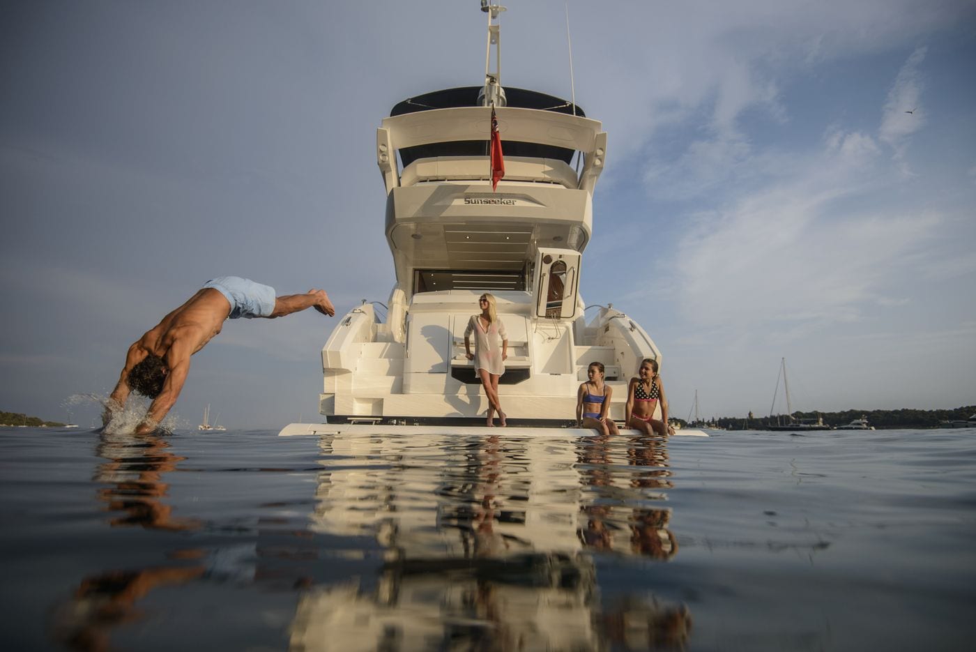 SUNSEEKER MANHATTAN 52 - Stream Yachts 