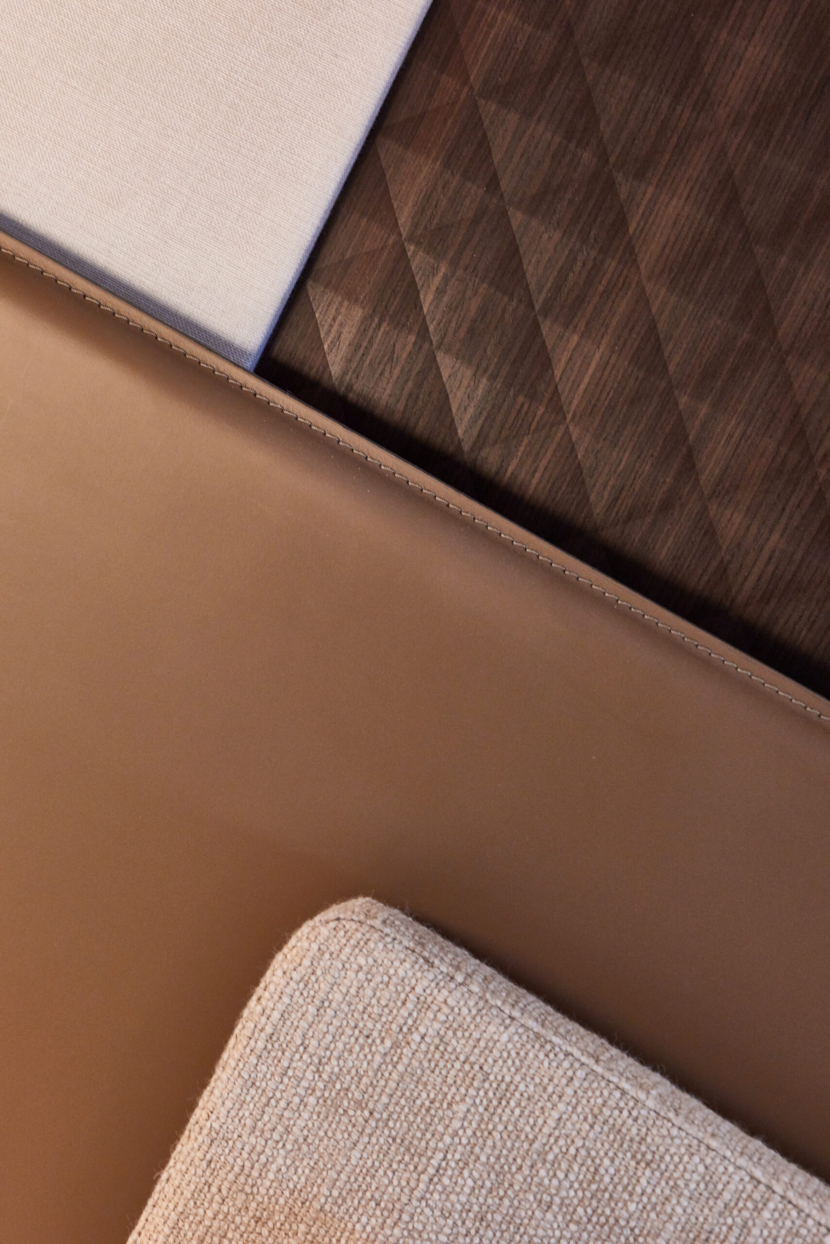 PRESTIGE M7- חדש - סטרים יאכטות 