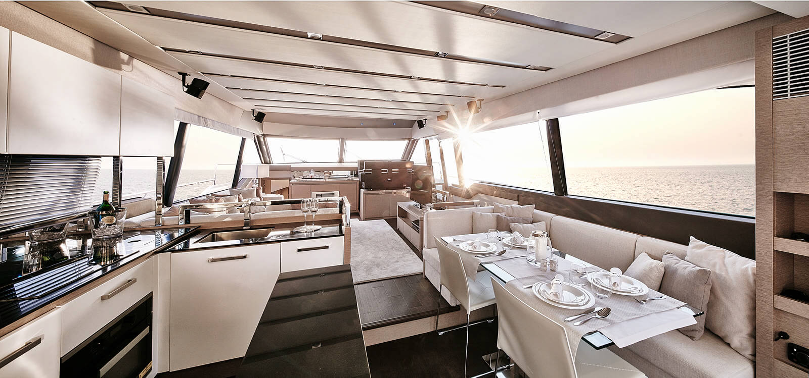 יאכטה PRESTIGE 680 Fly - PRESTIGE 690 FLY - Stream Yachts 