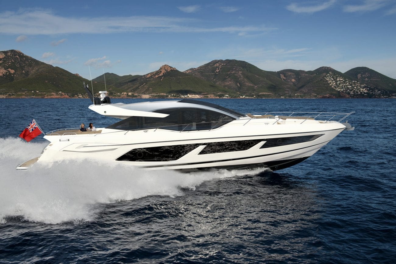 יאכטה מנועית Sunseeker Predator 74