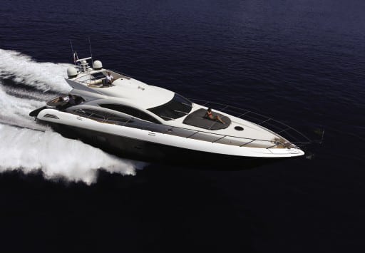 SUNSEEKER HAWK 38 - סטרים יאכטות 