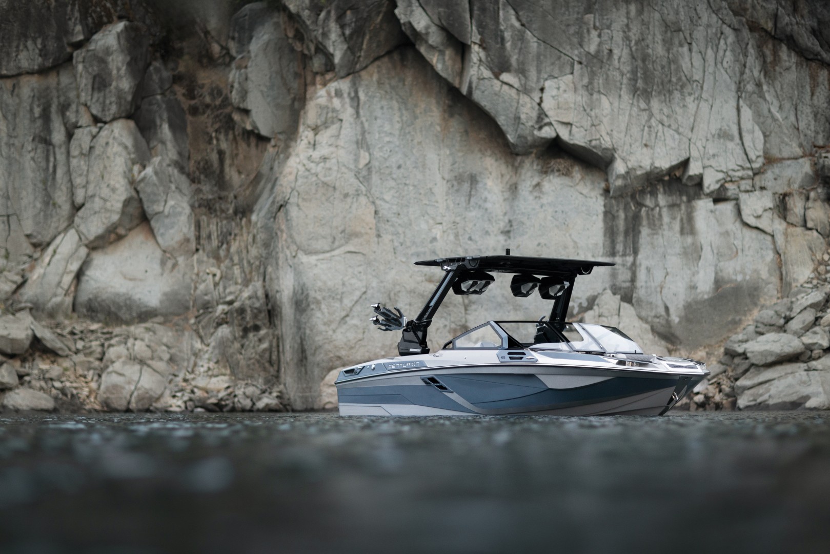 2027 Centurion Ri230 - Stream Yachts 