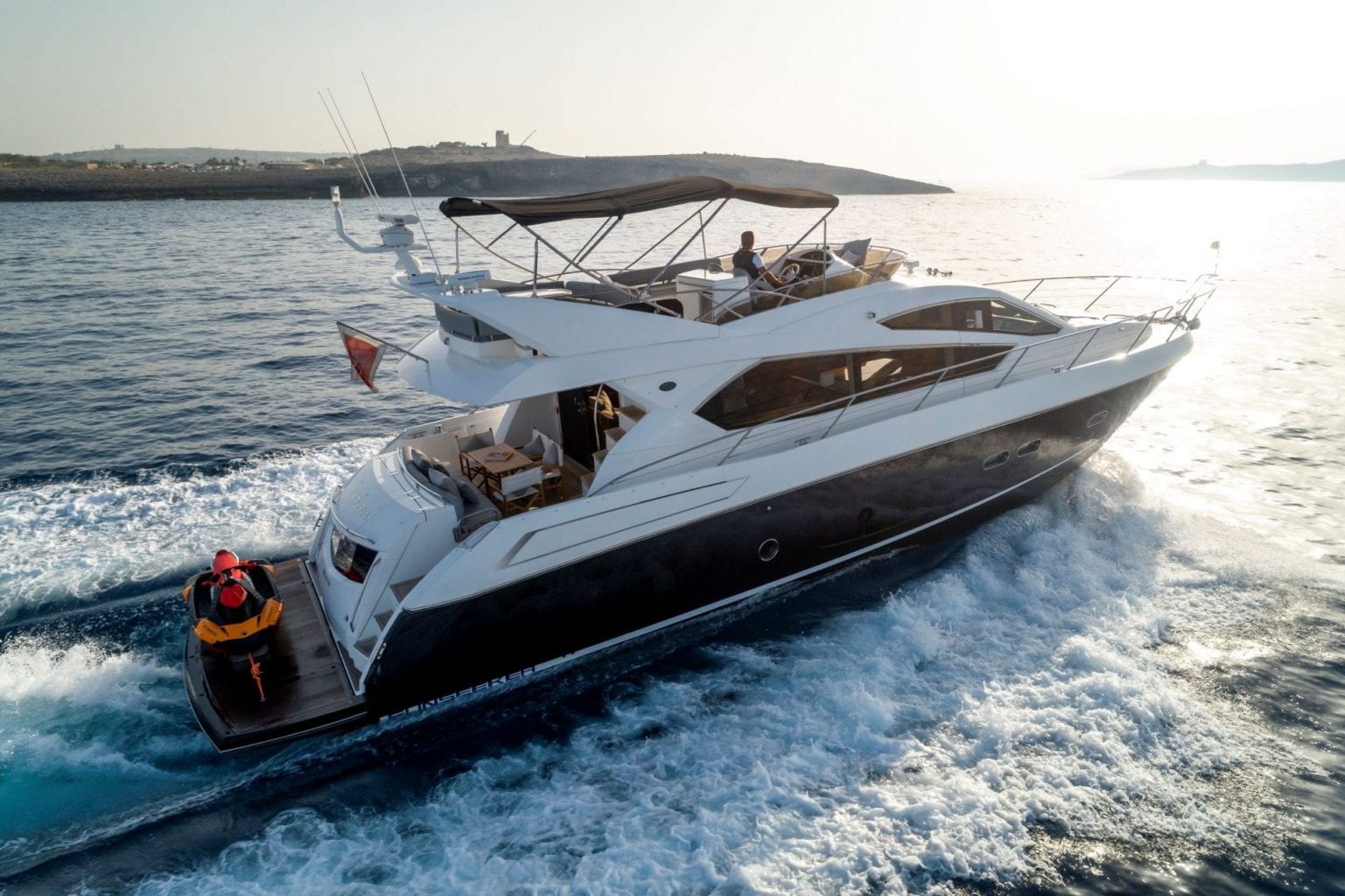 Sunseeker Manhattan 63 - Stream Yachts 