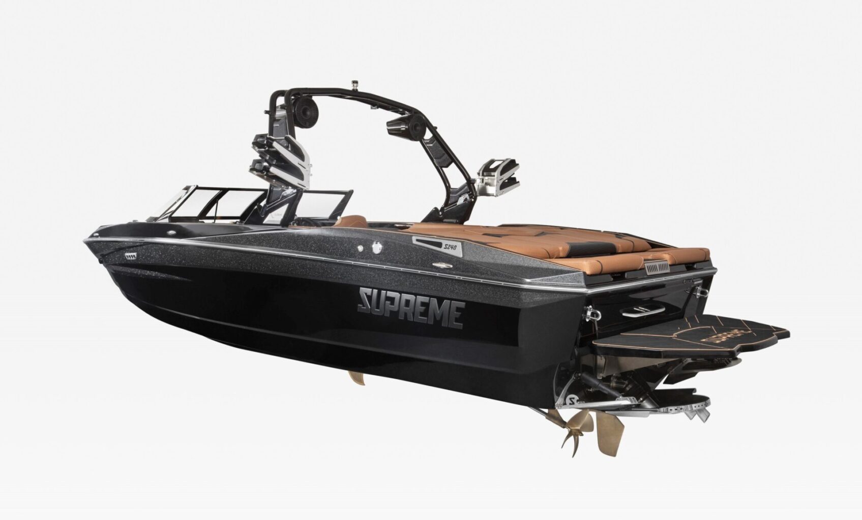 SUPREME S240 - Stream Yachts 