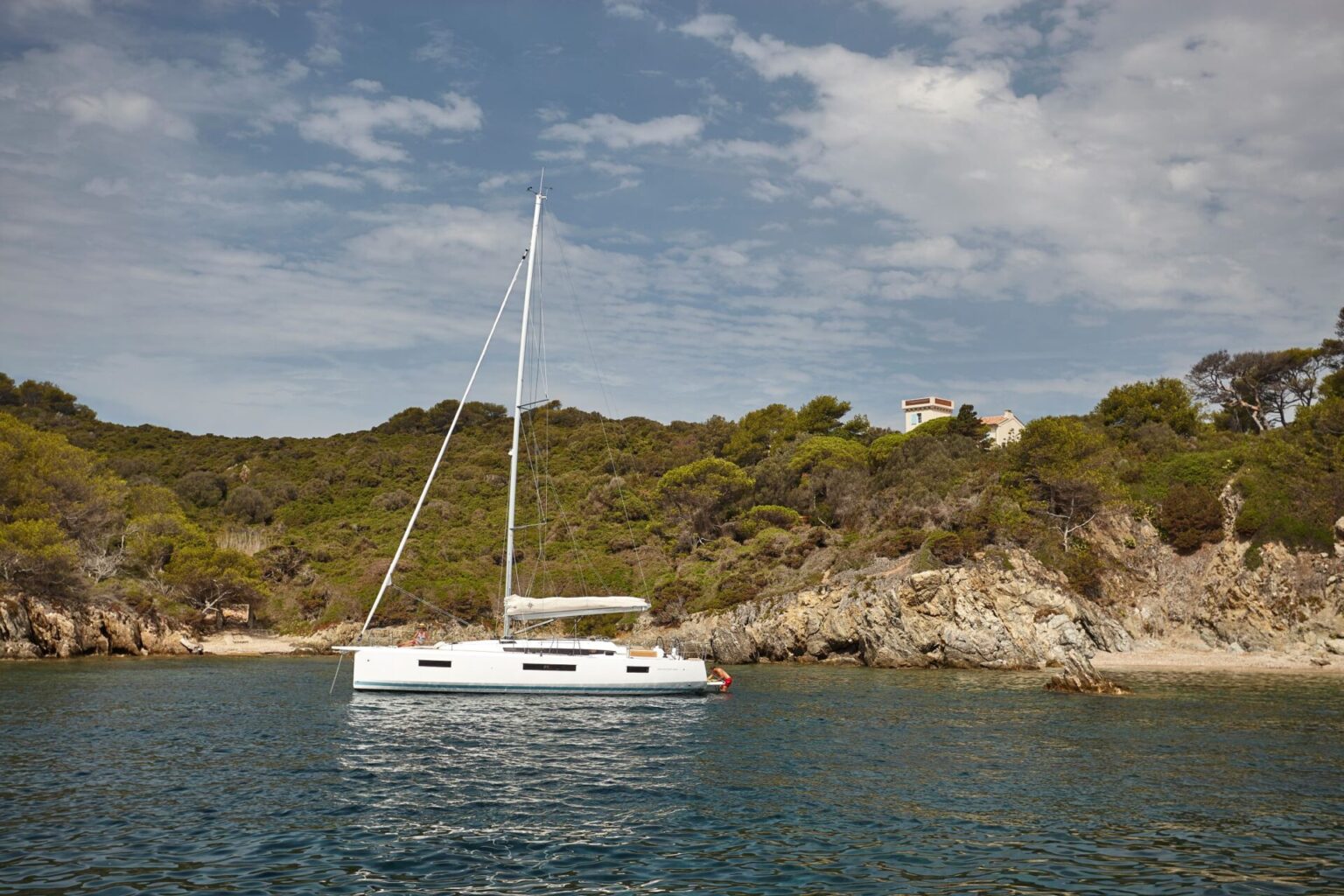 SUN ODYSSEY 440 - Stream Yachts 