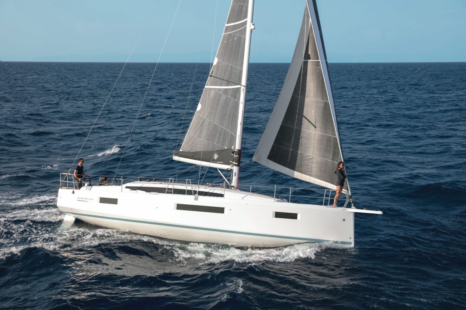 JEANNEAU SUN ODYSSEY 410 - Stream Yachts 