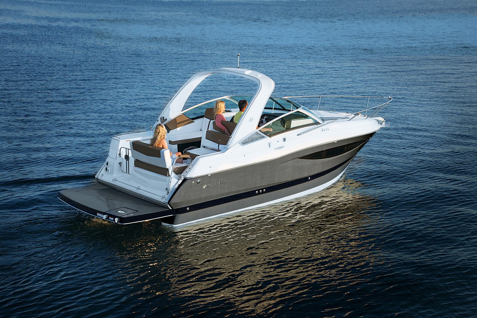 יאכטה לרישיון עוצמה ב' Four Winns V275 - Four Winns V275 - Stream Yachts 