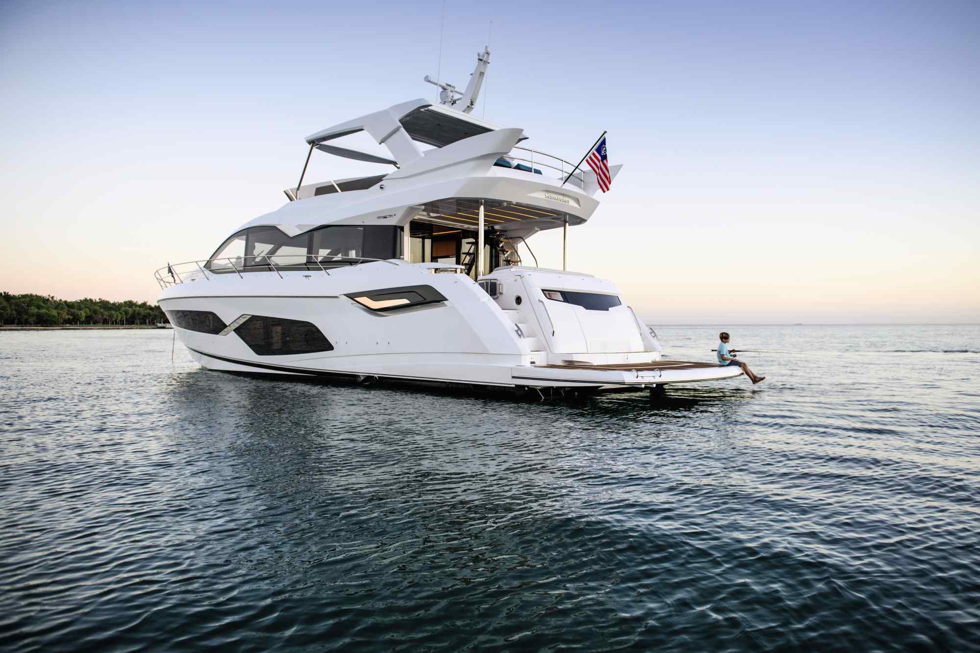 SUNSEEKER MANHATTAN 68 - NEW - סטרים יאכטות 