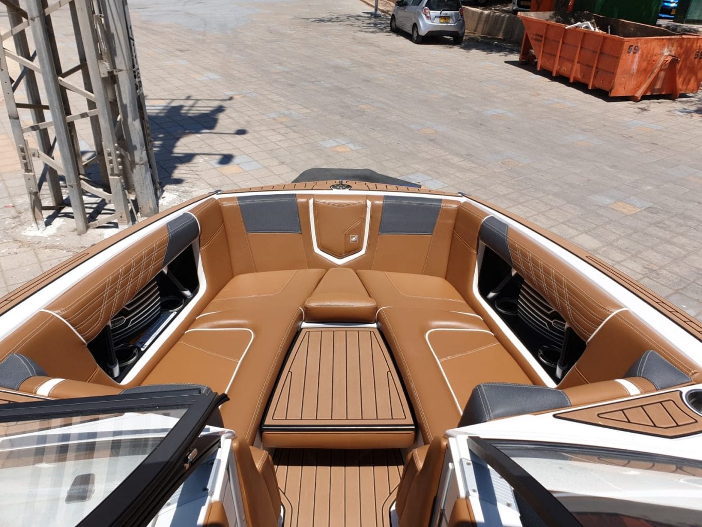 NAUTIQUE G23 - Stream Yachts 