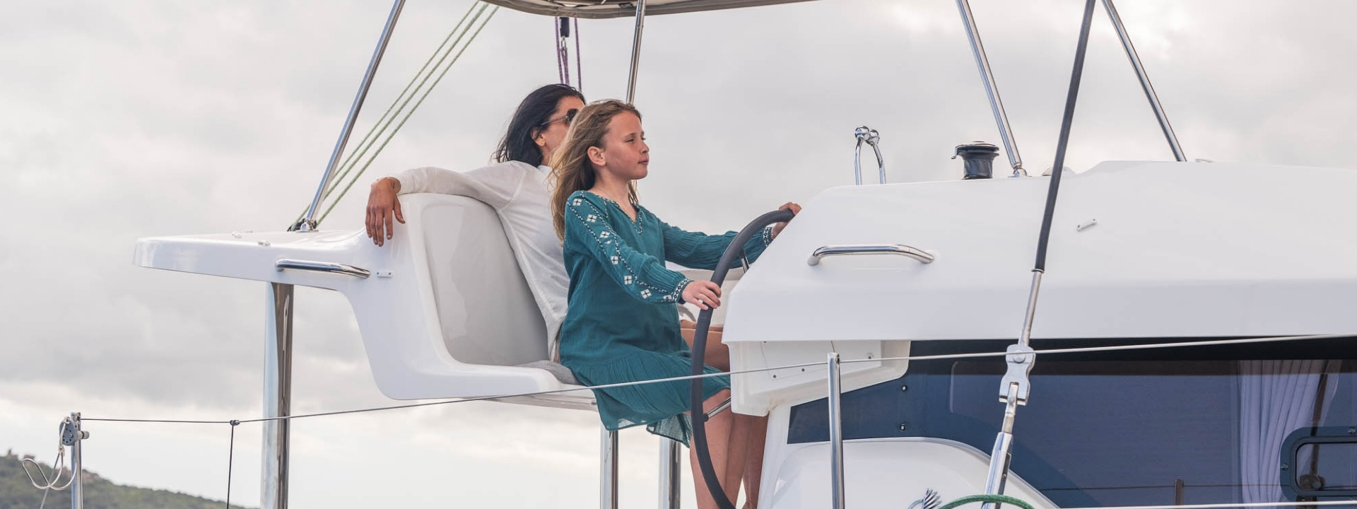 יאכטה קטמרן Lagoon 38- חדש - סטרים יאכטות 