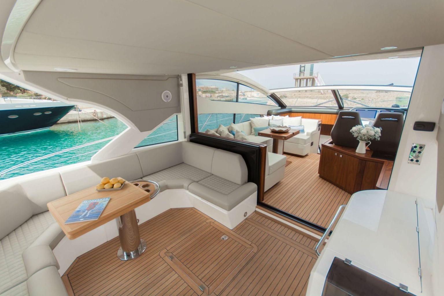 Sunseeker Predator 57 - Stream Yachts 