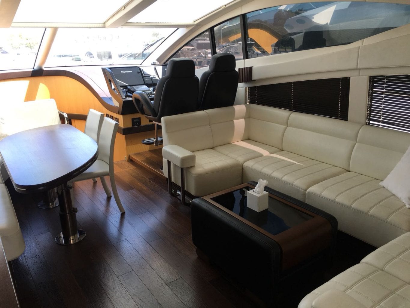 SUNSEEKER 68 SPORT YACHT - Stream Yachts 