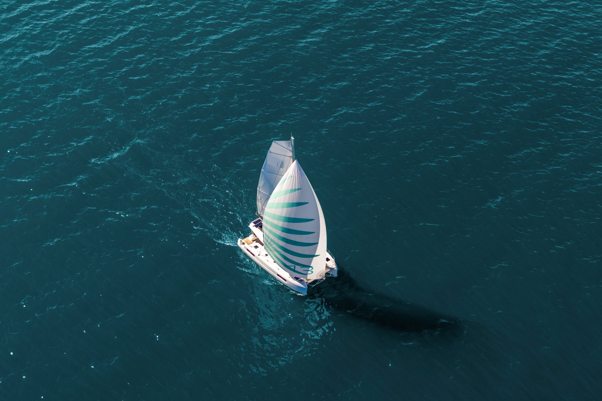 יאכטה קטמרן Lagoon 43 - סטרים יאכטות 