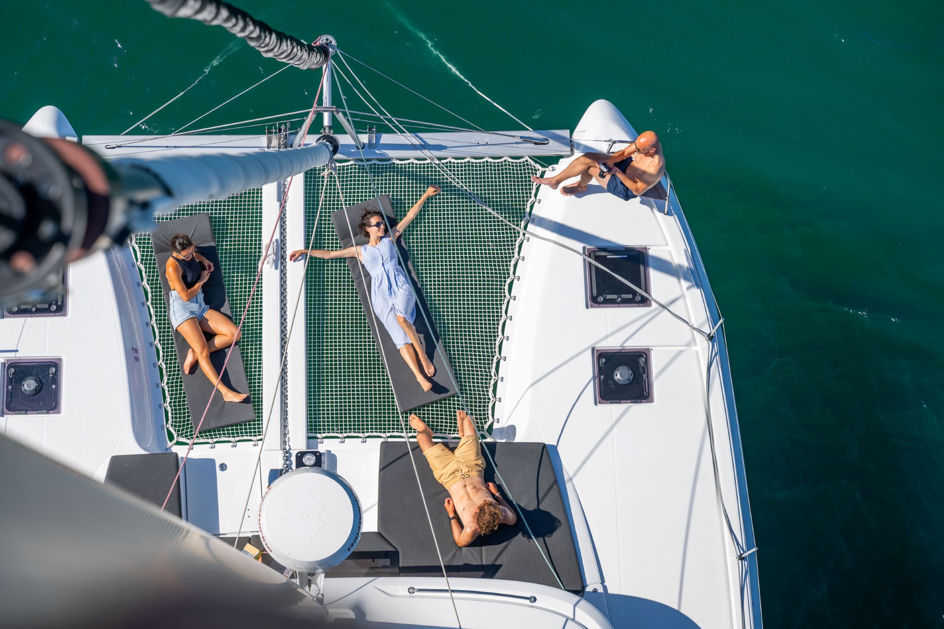 יאכטה קטמרן Lagoon 43 - סטרים יאכטות 