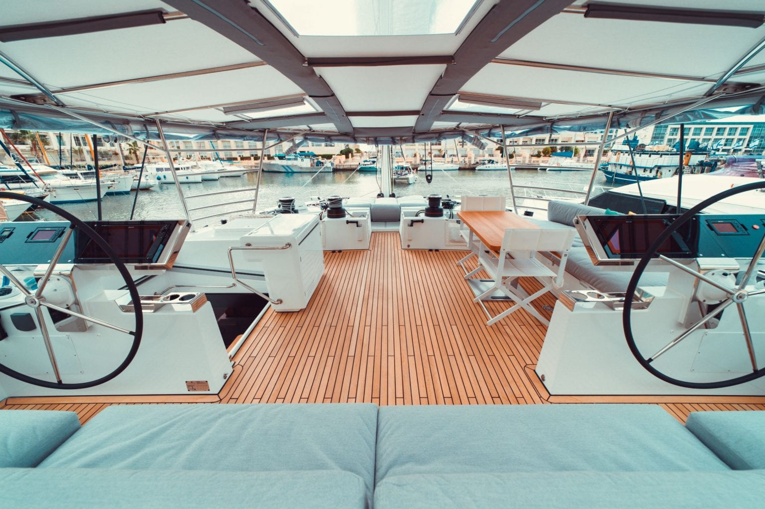 LAGOON 620 - Stream Yachts 